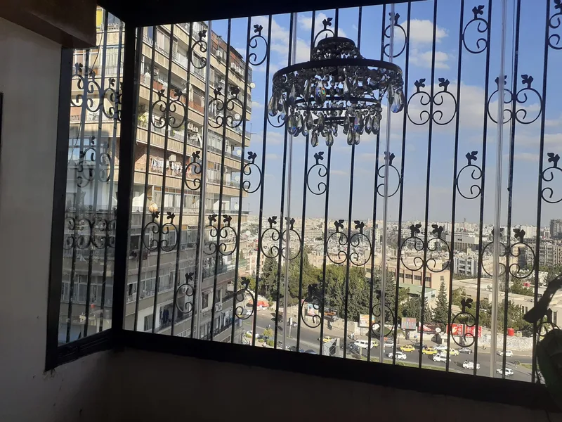 يمتاز المقطع الفنلندي بعازلية تامة للماء والهواء