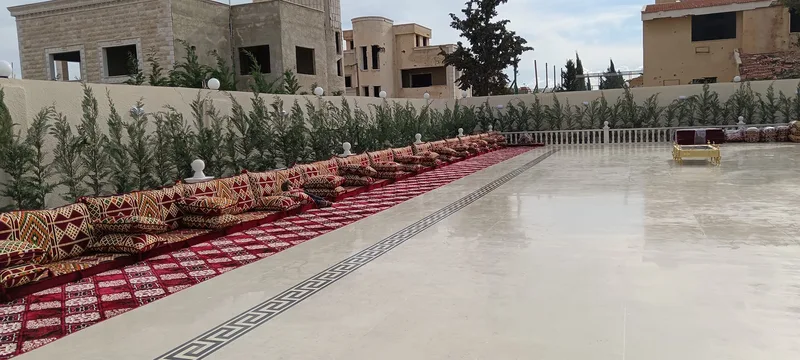 تصميم وتنفيذ موقع عام ومجلس وفيلا سكنية