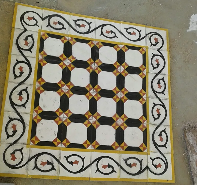 بلاط