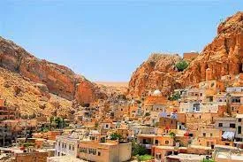 تصميم وتجديد مدينة معلولا