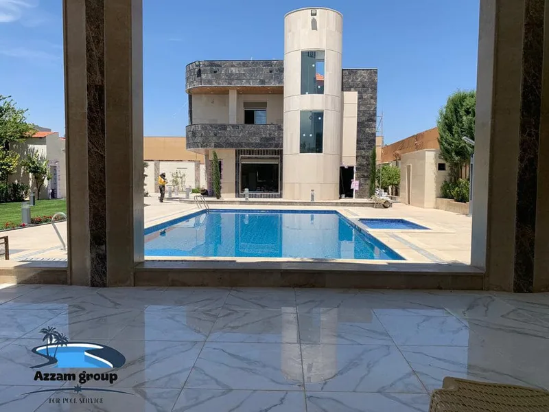 أحد الأعمال