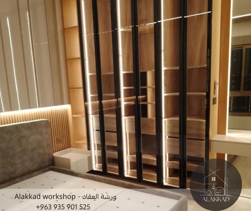 دريسنغ روم بواجهات زجاجية