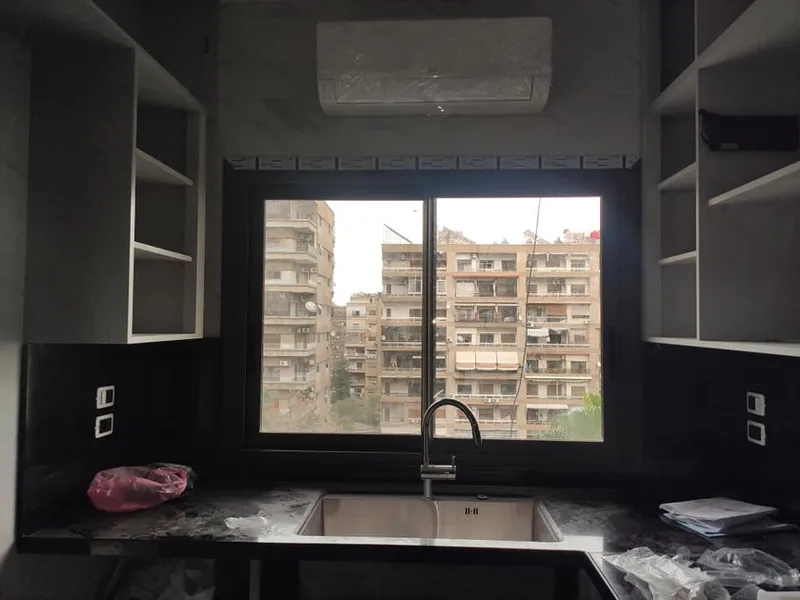 شباك مطبخ