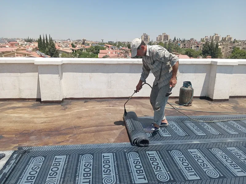 عزل رولات زفت