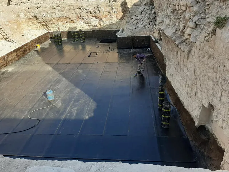عزل رولات زفت