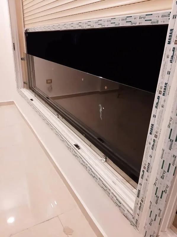 درابزين زجاجي سيكوريت