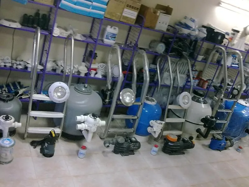 فلاتر مسبح